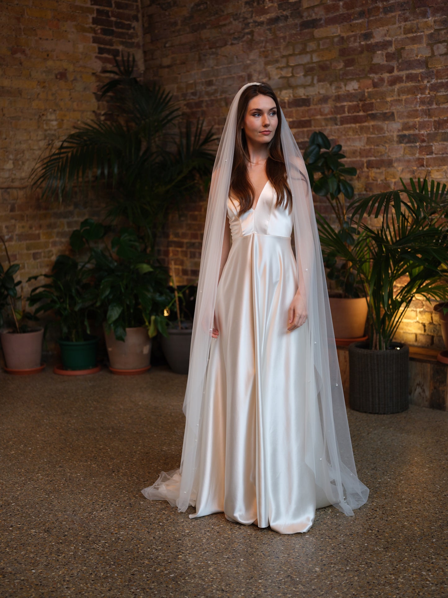 Pearl Long Single Tier Veil