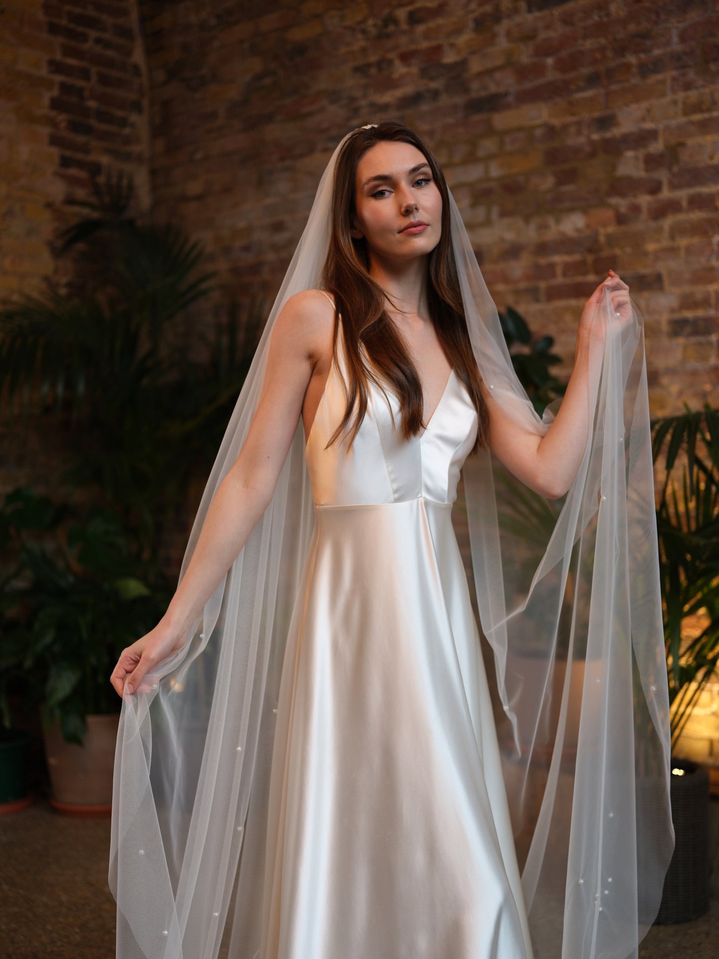Pearl Long Single Tier Veil