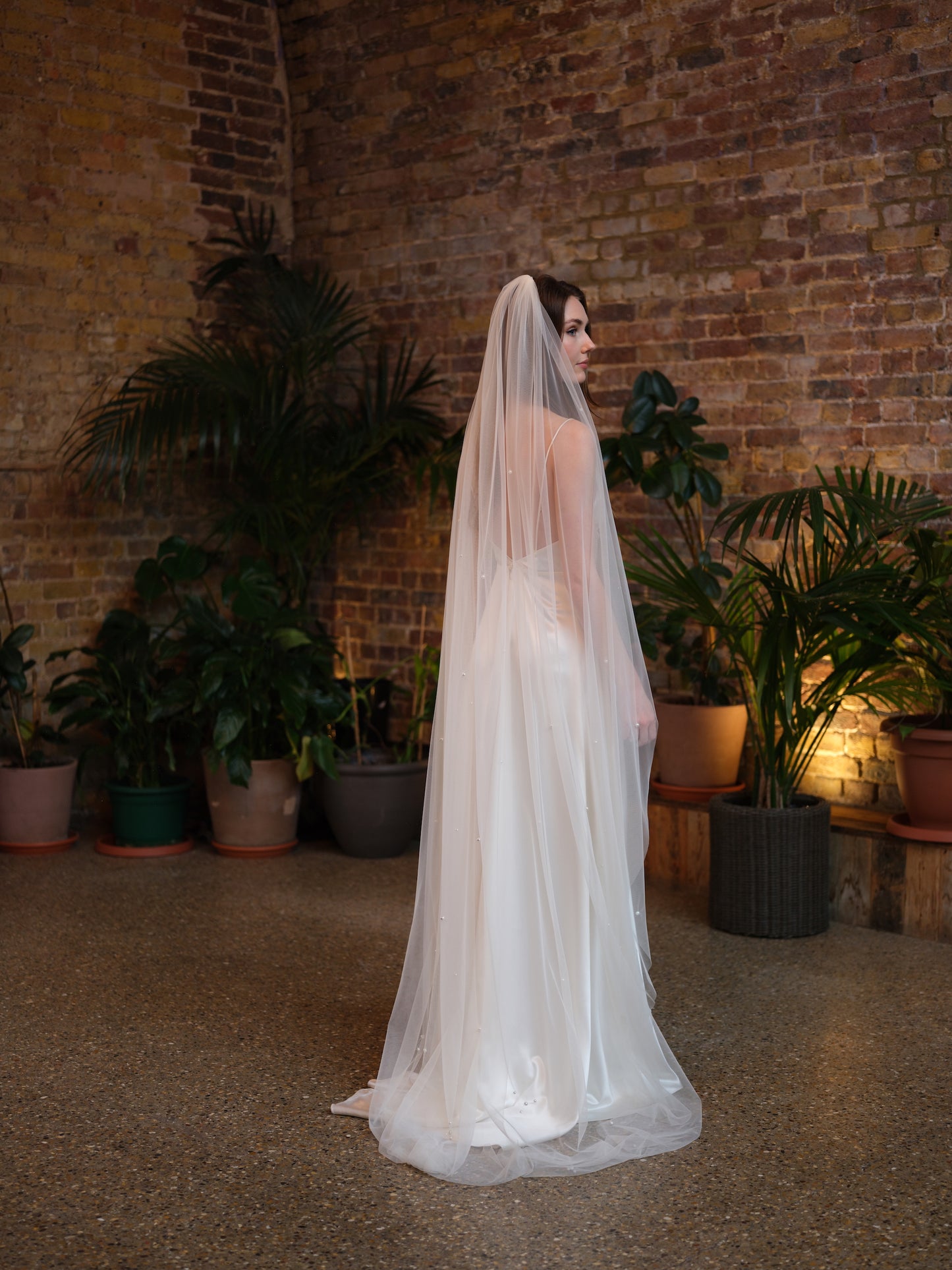 Pearl Long Single Tier Veil